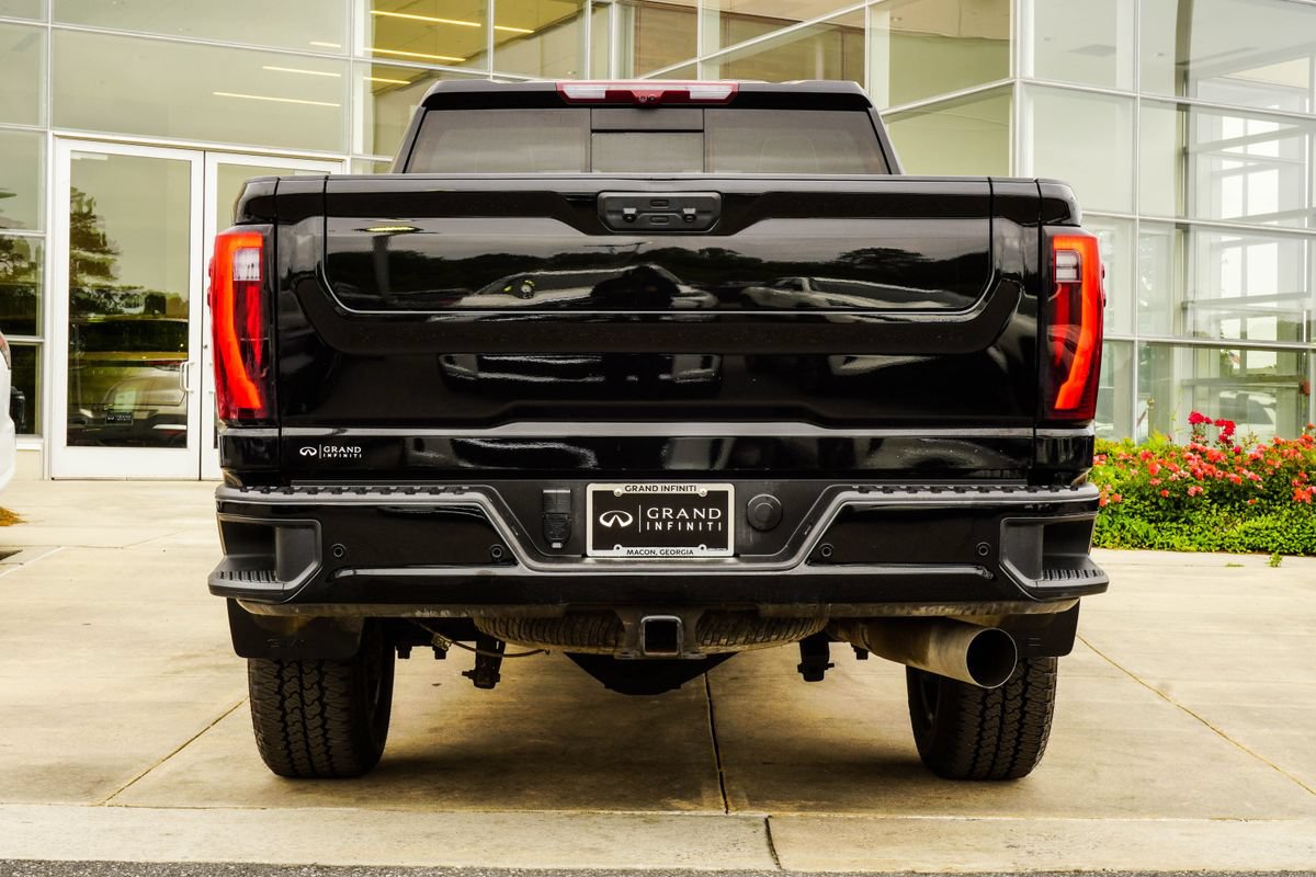 Used 2024 GMC Sierra 2500 Denali Ultimate w/ Max Trailering Package AWD/4WD image 11