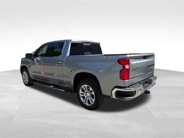 Used 2023 Chevrolet Silverado 1500 LTZ w/ LTZ Premium Package AWD/4WD image 5