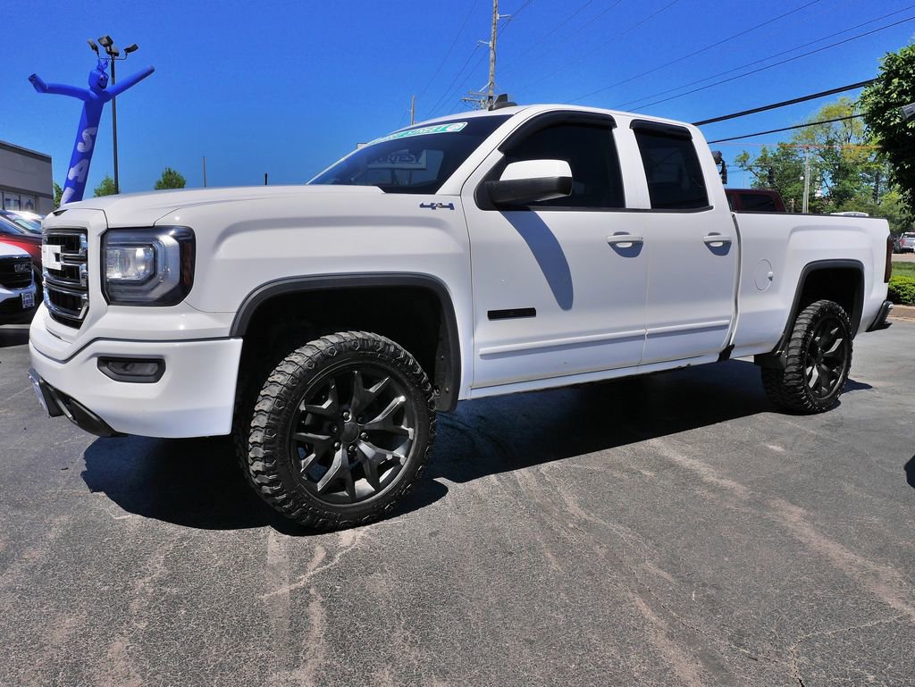 Used 2017 GMC Sierra 1500 4x4 Double Cab w/ Elevation Edition image 8
