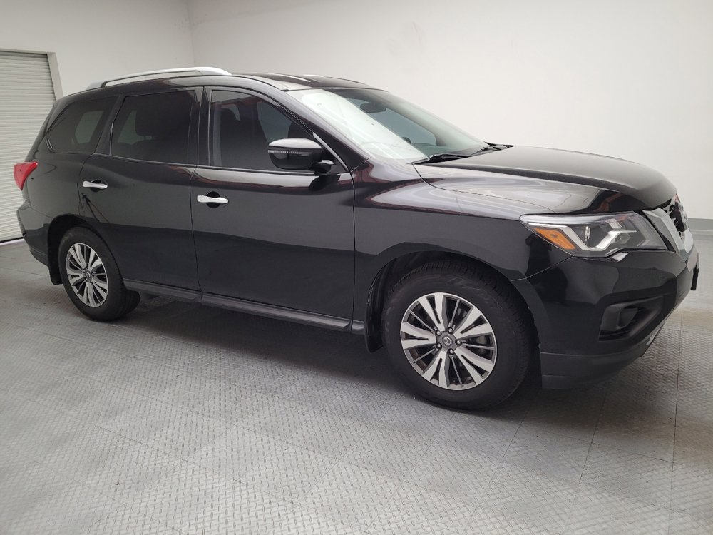 Used 2019 Nissan Pathfinder S FWD image 11