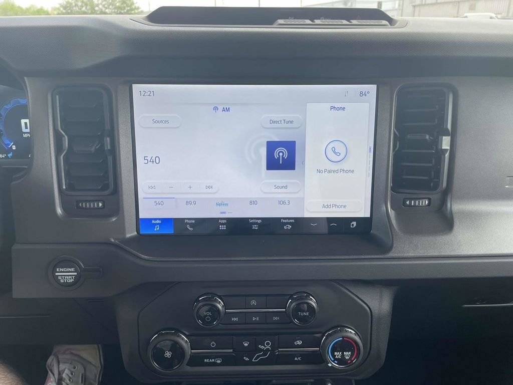 New 2025 Ford Bronco 4-Door AWD/4WD image 19