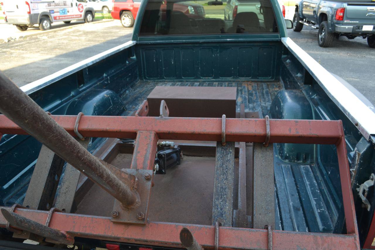 Used 1996 Chevrolet Silverado 3500 4x4 Extended Cab image 7