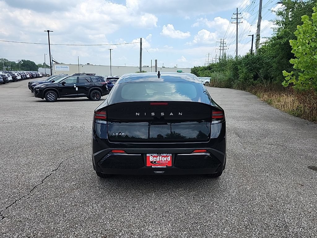 New 2026 Nissan Leaf w/ Floor Mat Package (S+) FWD image 5