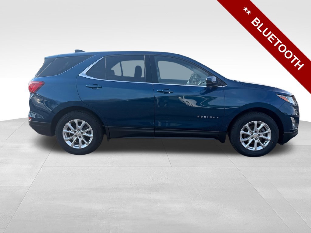 Used 2020 Chevrolet Equinox LT w/ Driver Convenience Package FWD image 9