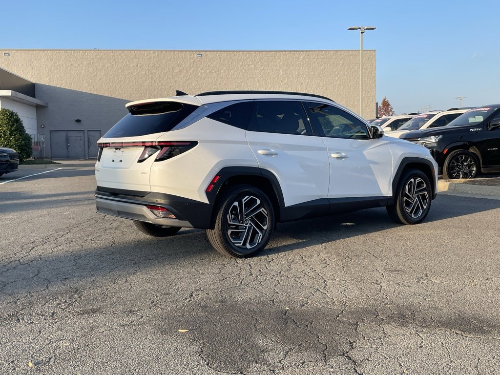 Used 2025 Hyundai Tucson Limited image 7