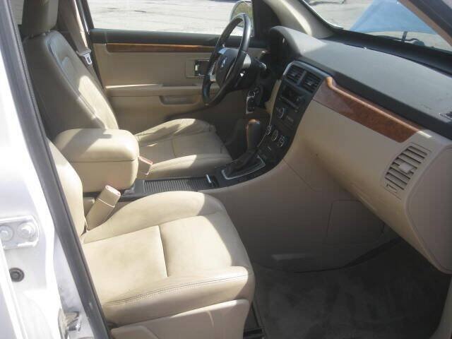 Used 2009 Suzuki XL7 Luxury AWD/4WD image 26