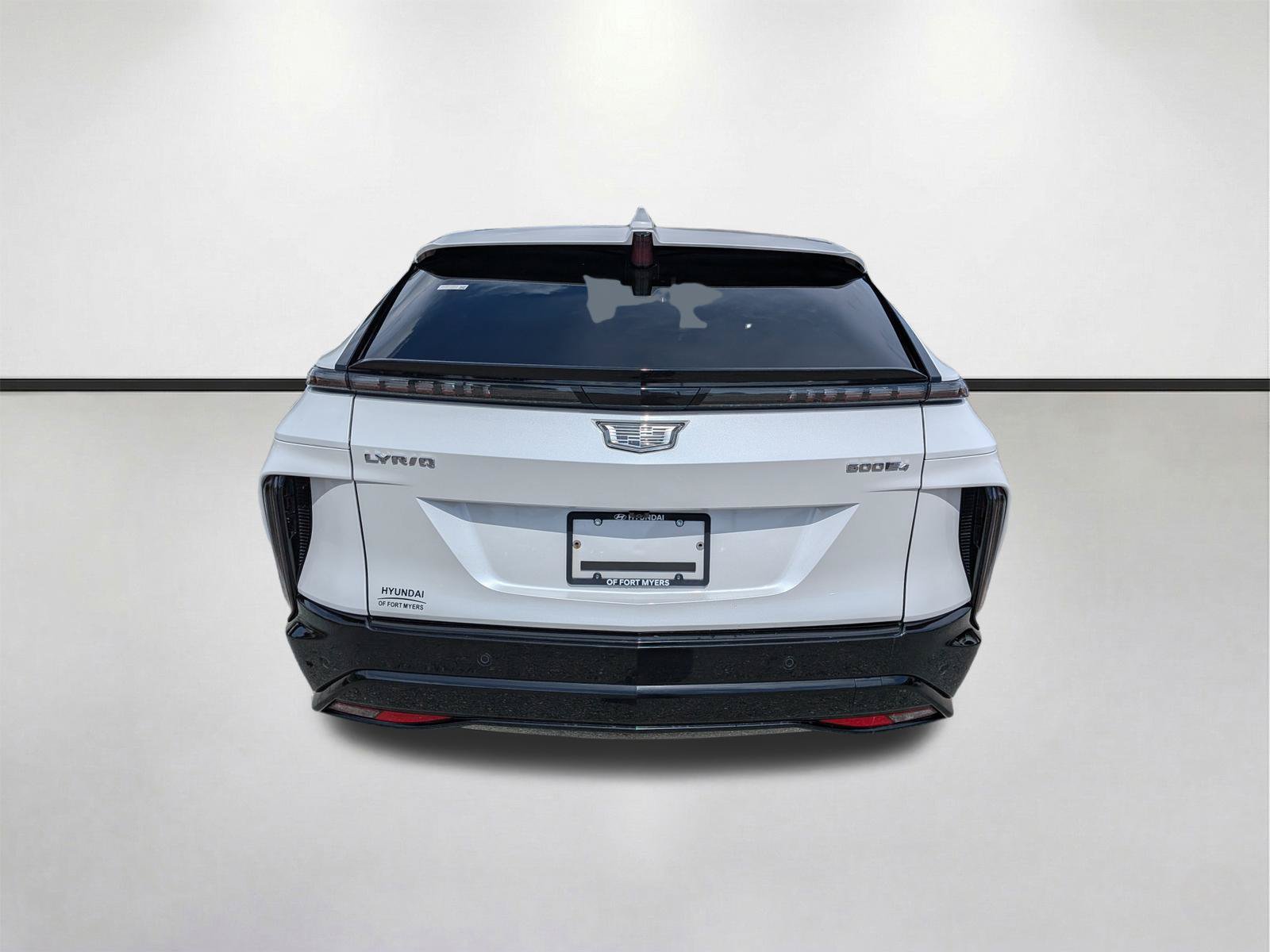 Used 2024 Cadillac Lyriq Sport w/ LPO, Floor Liner Package AWD/4WD image 5