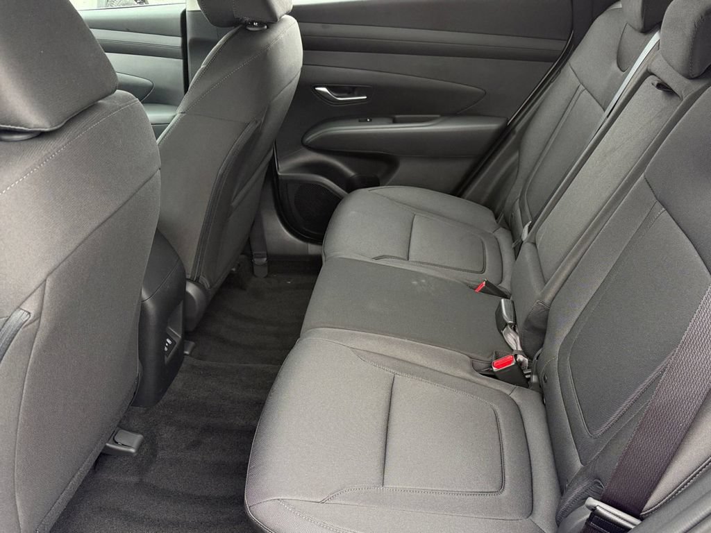 New 2026 Hyundai Tucson SE FWD image 11