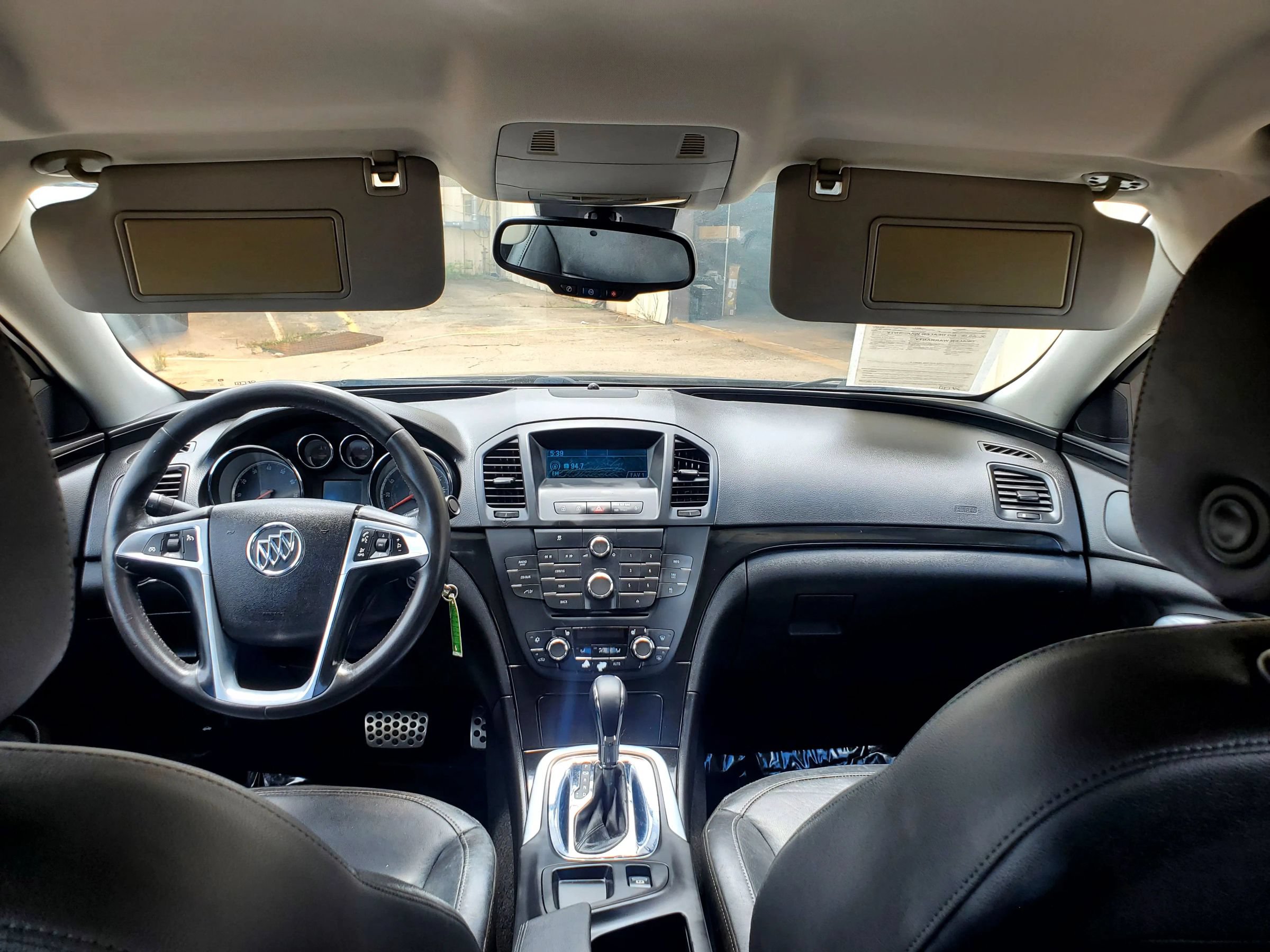 Used 2011 Buick Regal CXL FWD image 43