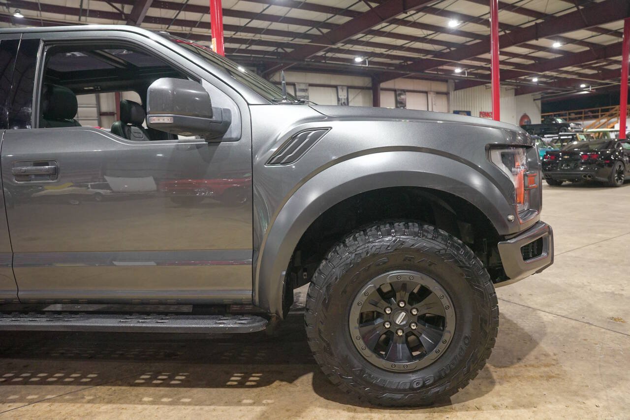 Used 2018 Ford F150 Raptor w/ Equipment Group 802A Luxury AWD/4WD image 11