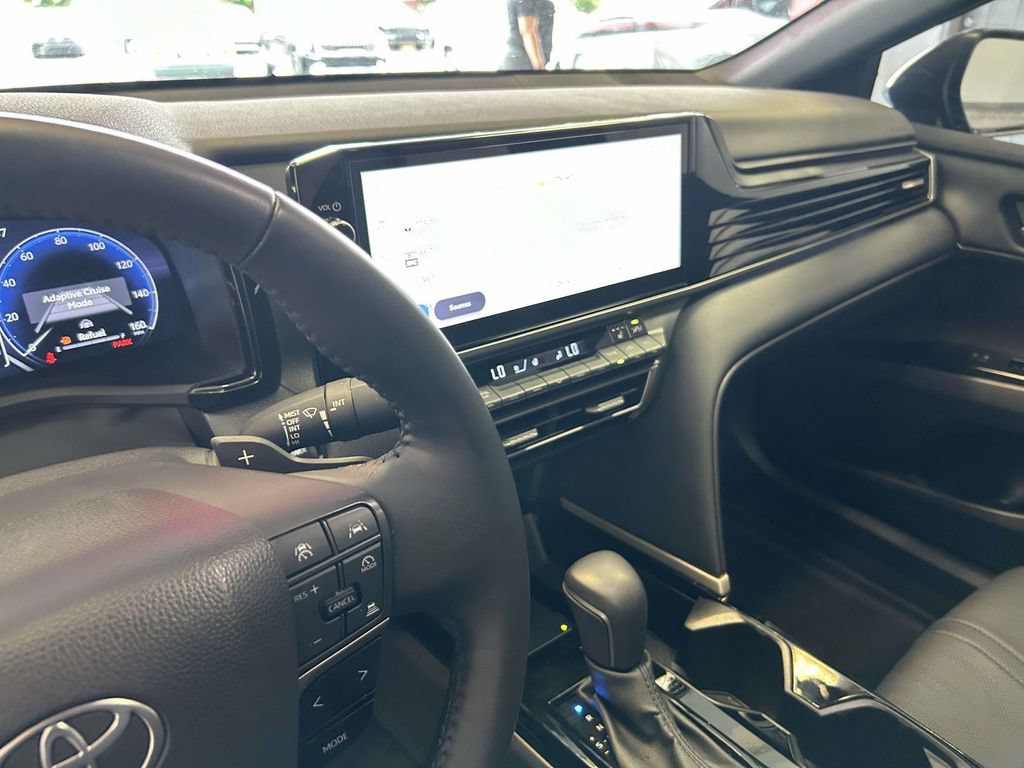 Certified 2025 Toyota Camry XSE FWD image 21
