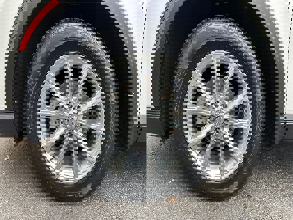 Used 2024 Honda CR-V EX-L image 8