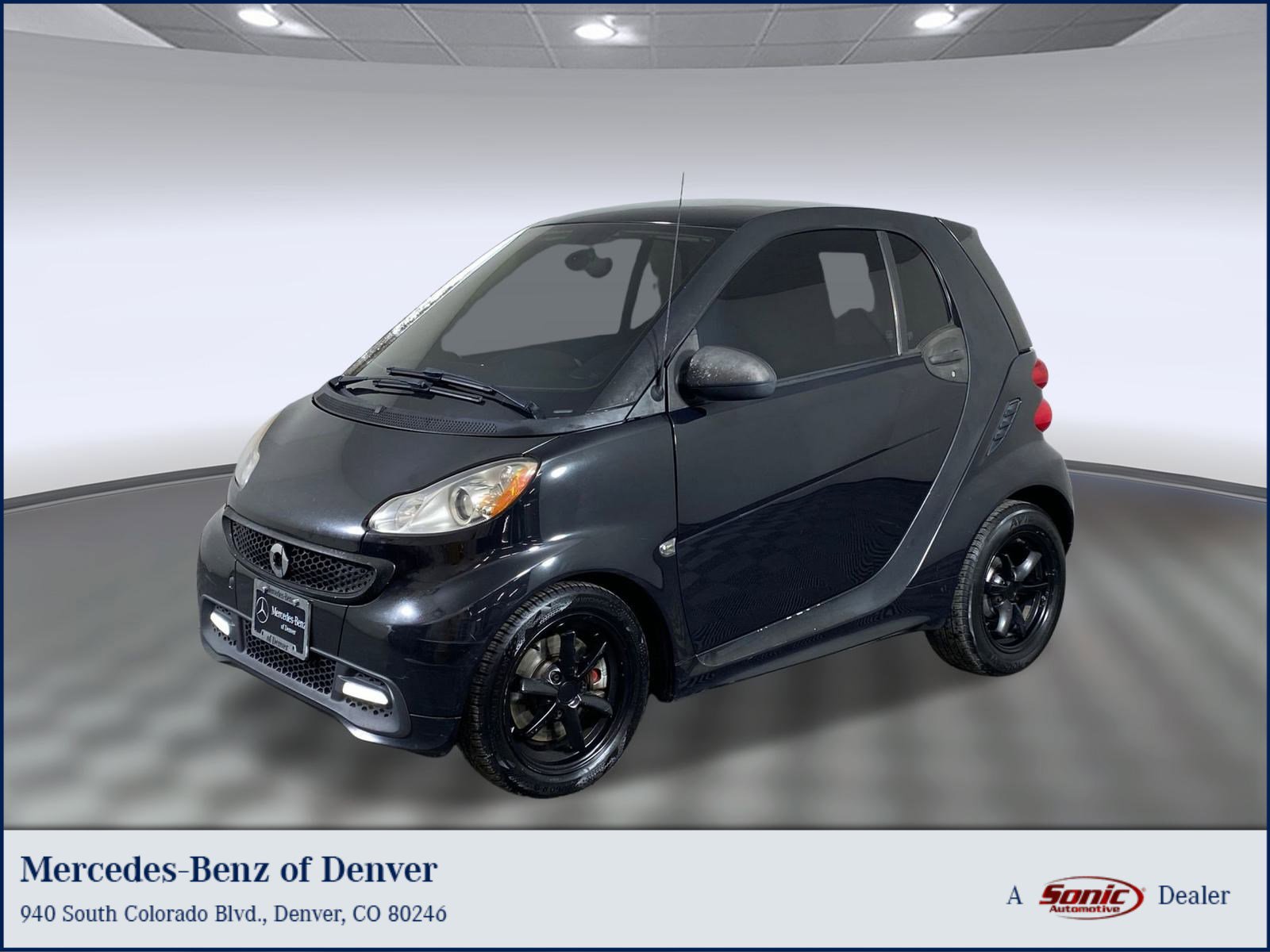 Used 2015 smart fortwo passion image 1