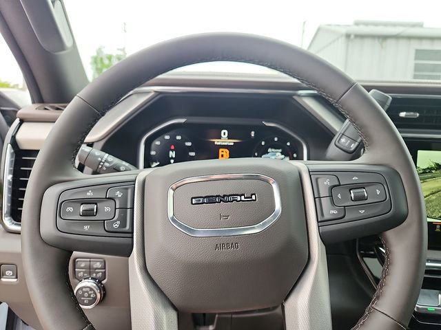 New 2026 GMC Sierra 3500 Denali w/ Denali Reserve Package AWD/4WD image 15