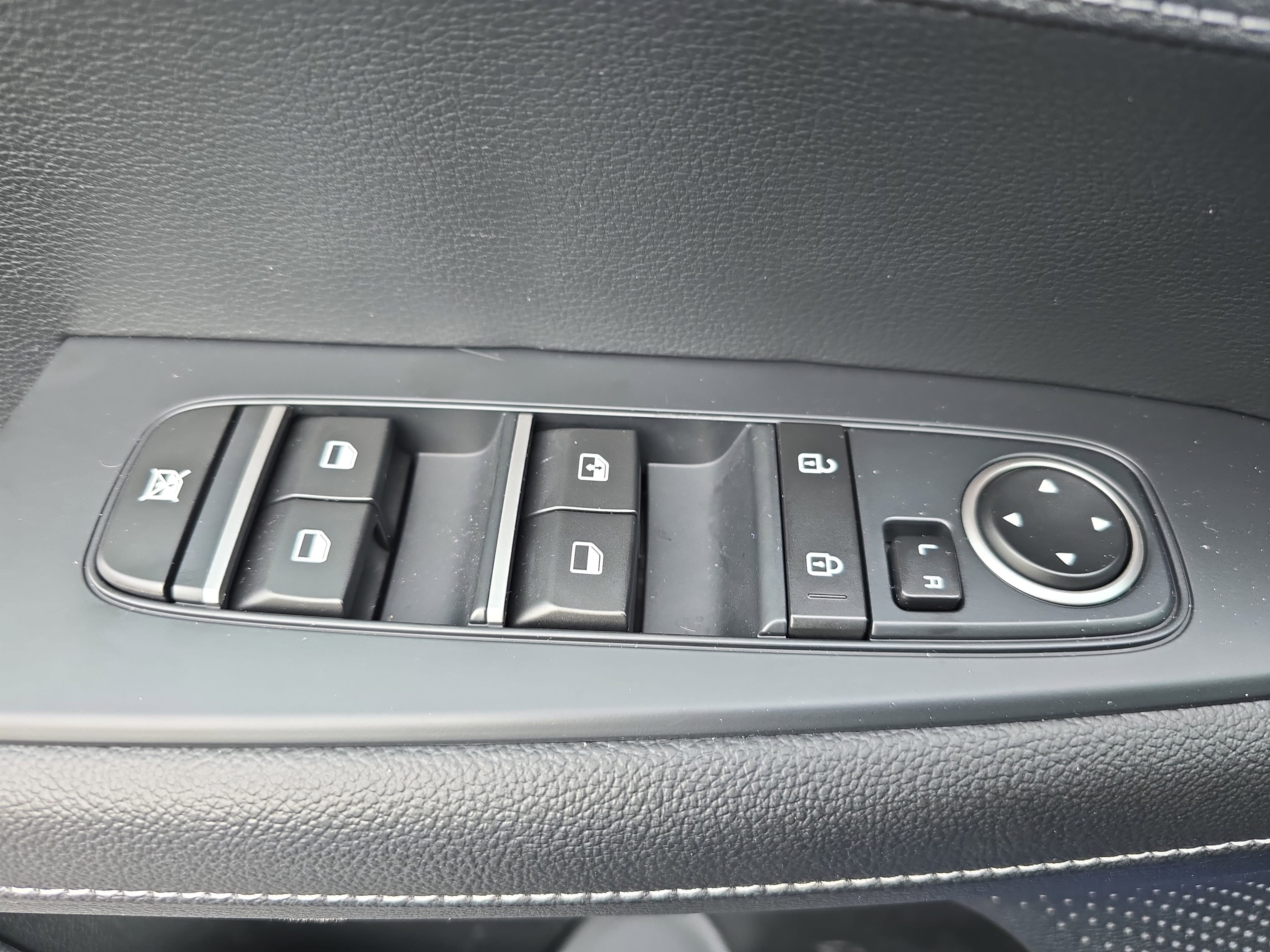 Used 2020 Kia Forte GT-Line w/ GT-Line Premium Package image 27