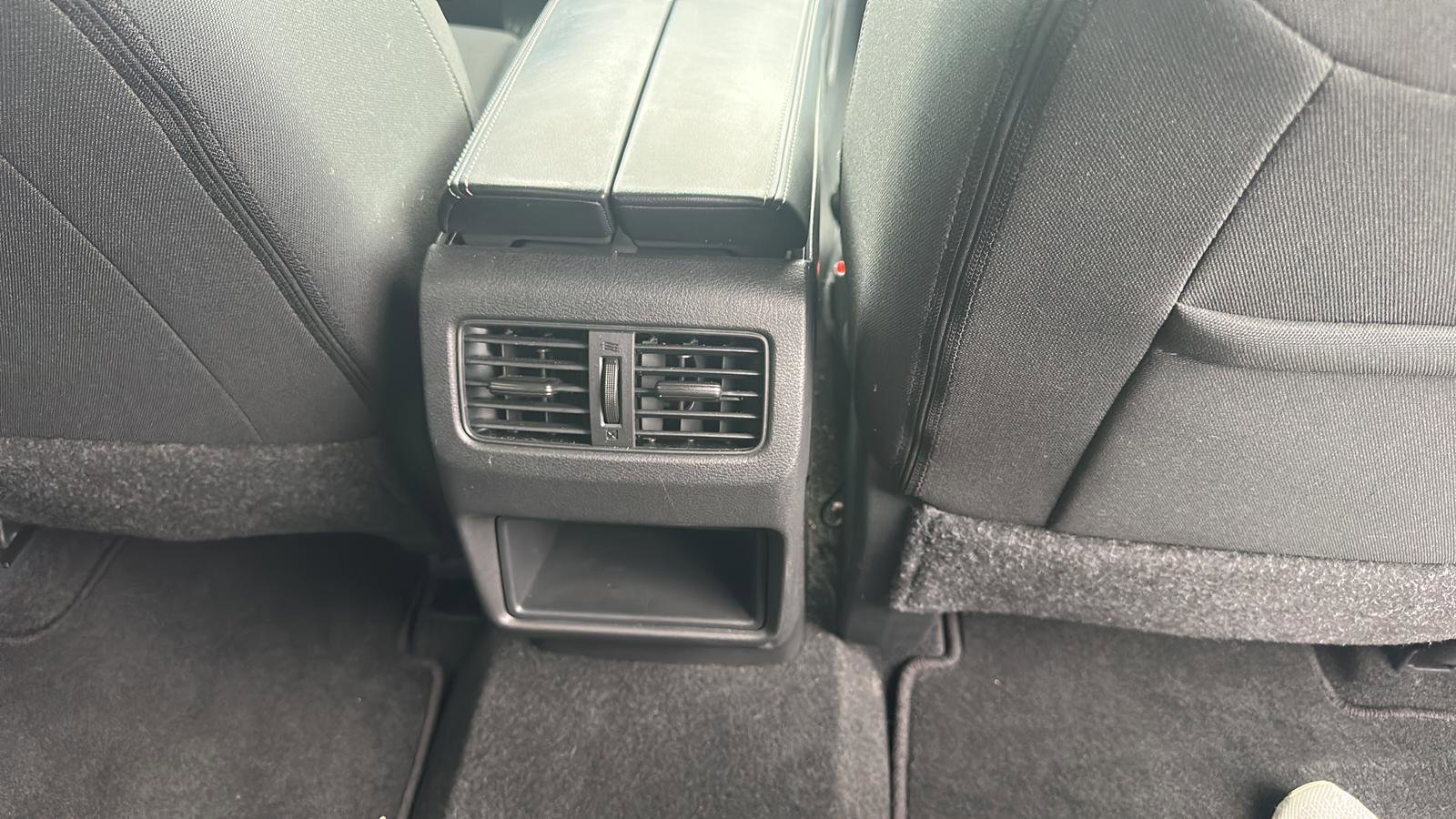 Used 2023 Nissan Rogue S AWD/4WD image 21