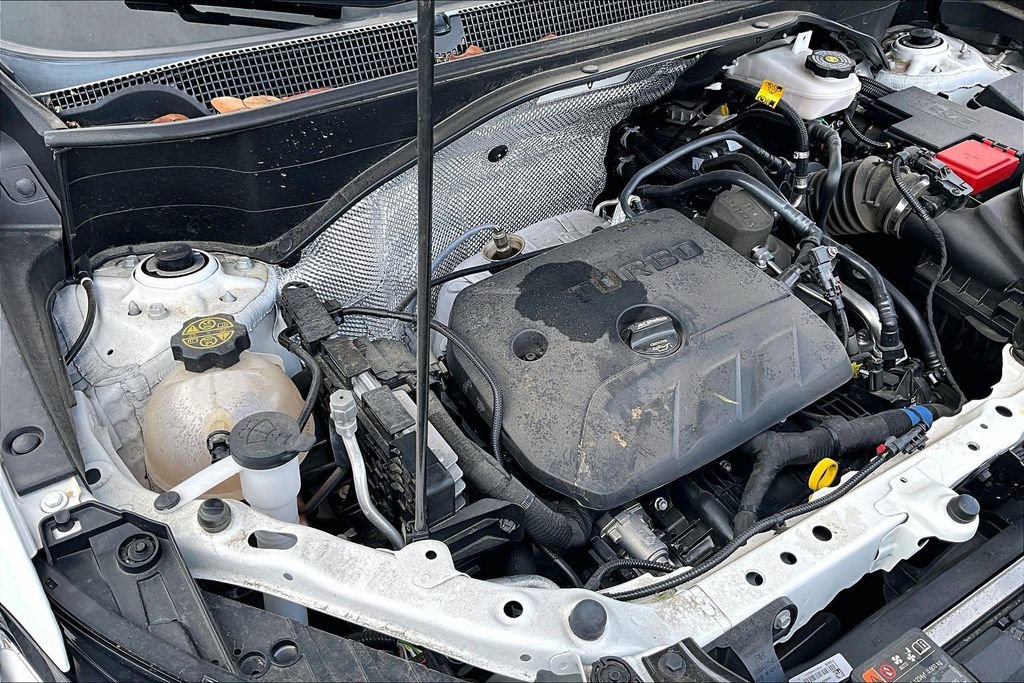 Used 2025 Buick Encore GX Preferred FWD image 32