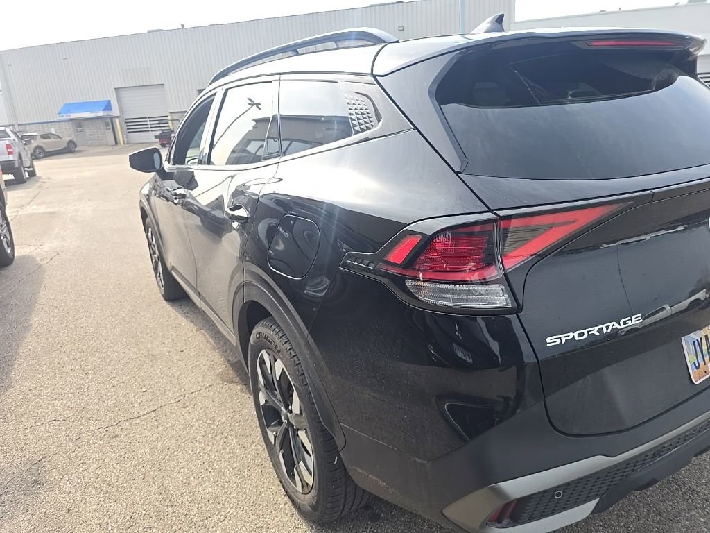 Used 2023 Kia Sportage X-Line image 3