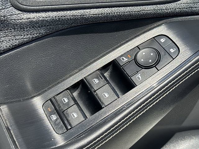 Used 2023 Nissan Rogue SV FWD image 20