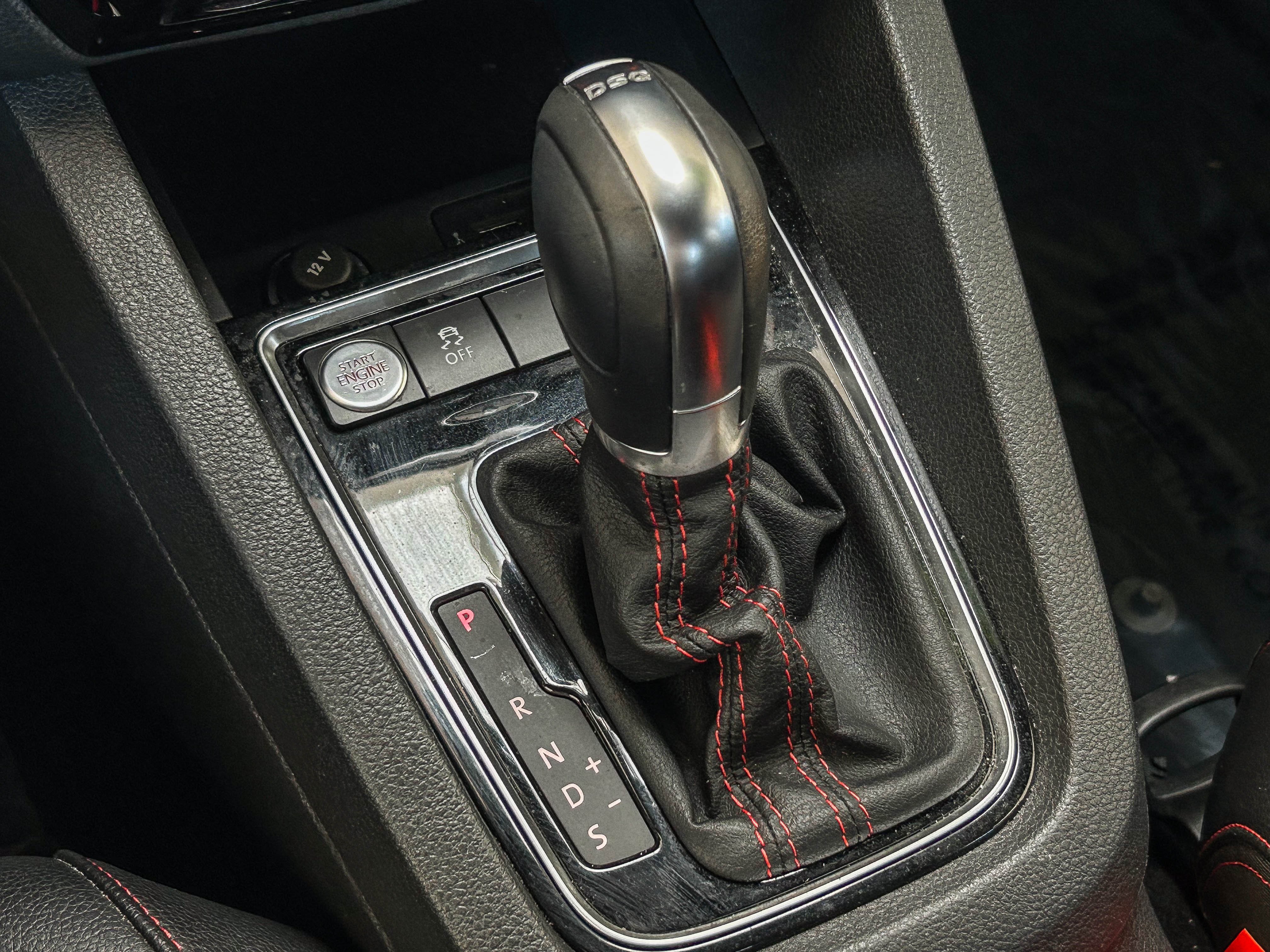 Used 2017 Volkswagen Jetta GLI FWD image 19