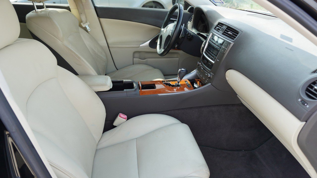 Used 2009 Lexus IS 250 RWD image 10