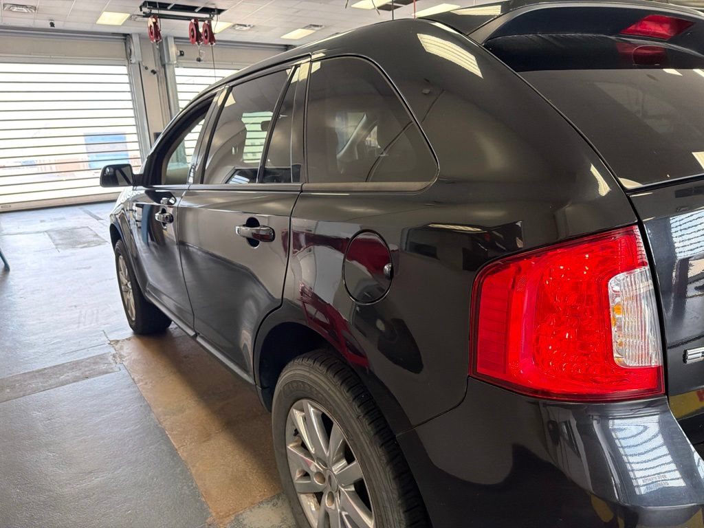 Used 2014 Ford Edge SEL w/ Equipment Group 204A FWD image 10