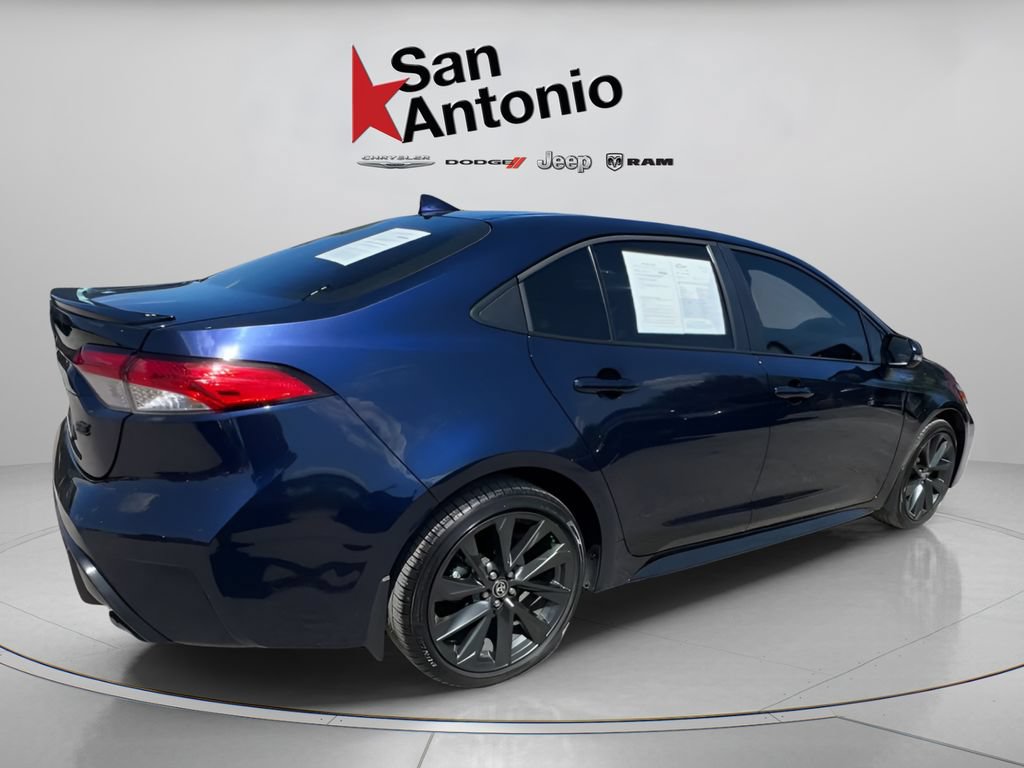 Used 2026 Toyota Corolla SE FWD image 15