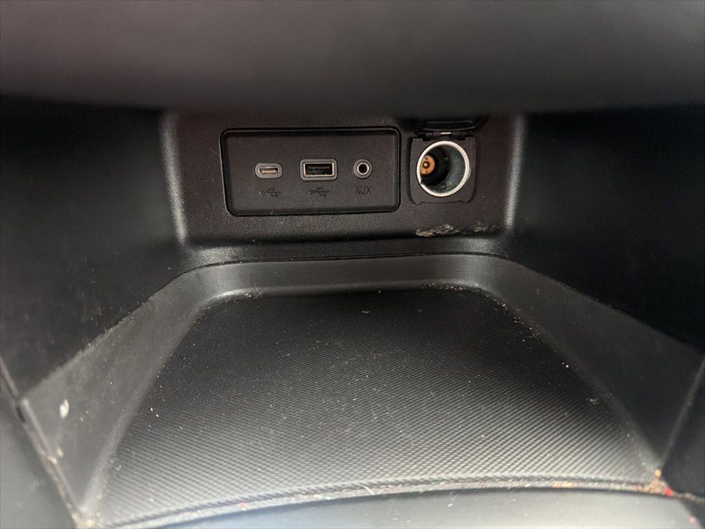 Used 2019 Chevrolet Equinox LT AWD/4WD image 16