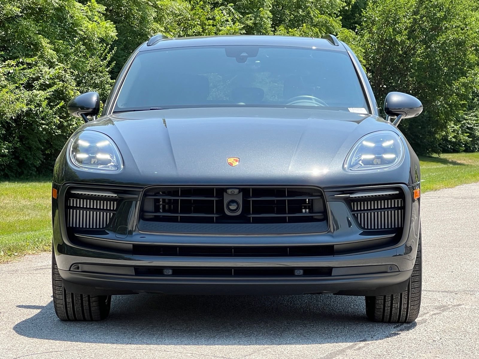 Certified 2025 Porsche Macan S AWD/4WD image 7