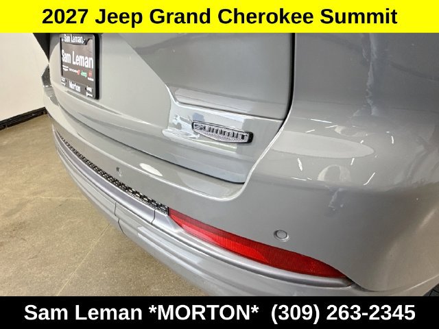 New 2027 Jeep Grand Cherokee Summit AWD/4WD image 41