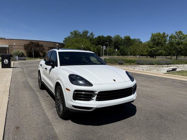 Used 2019 Porsche Cayenne AWD/4WD image 1