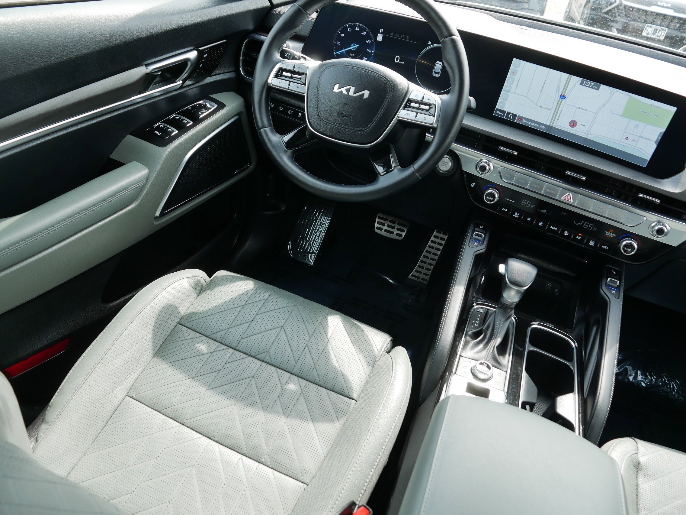 Certified 2024 Kia Telluride SX X-Pro image 9