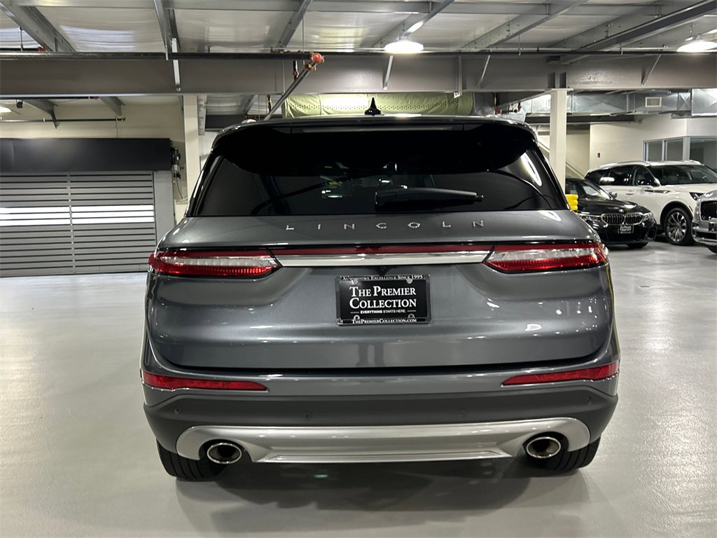 Certified 2022 Lincoln Corsair Reserve w/ Elements Package image 3