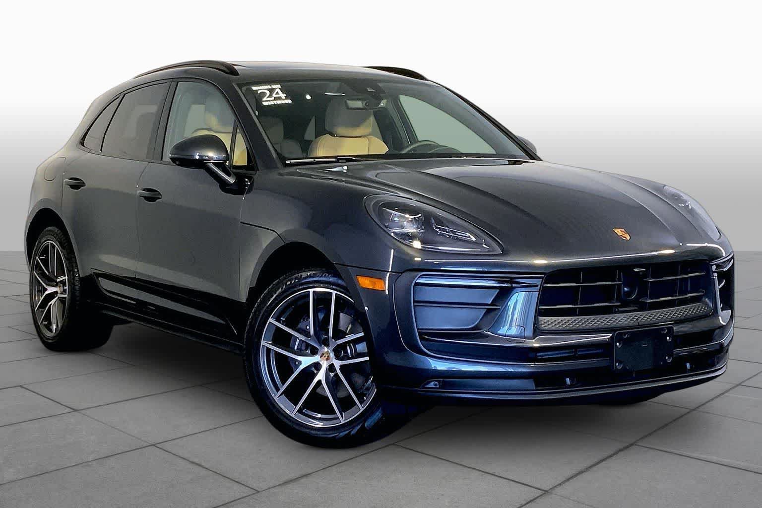 Used 2024 Porsche Macan AWD/4WD image 3