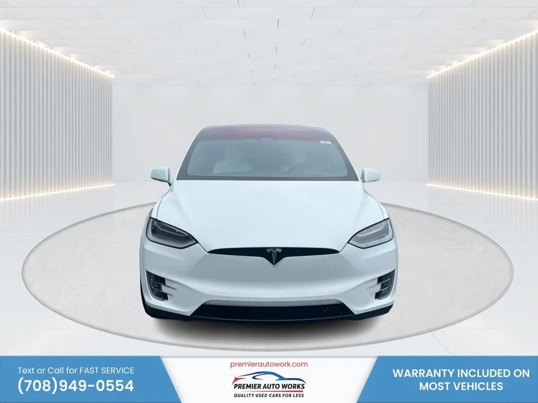 Used 2017 Tesla Model X 90D AWD/4WD image 2