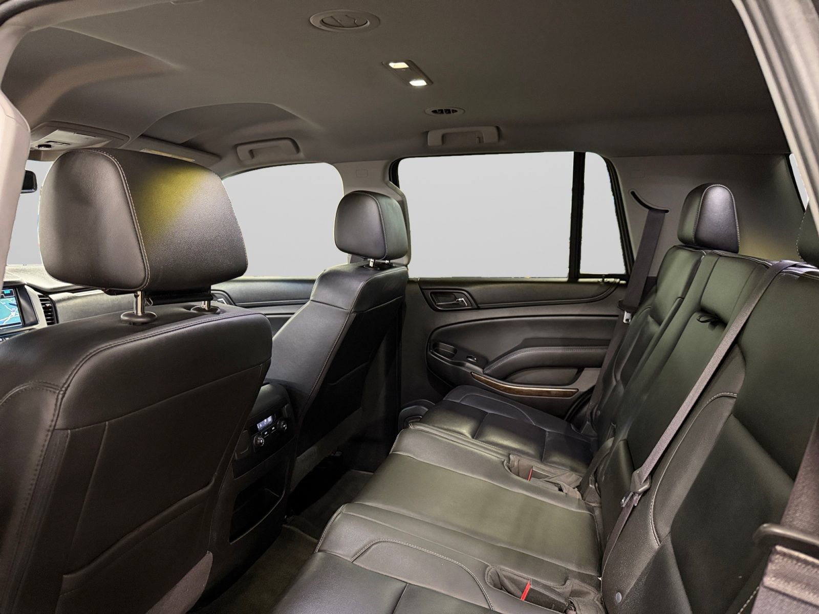 Used 2016 Chevrolet Tahoe LT AWD/4WD image 36