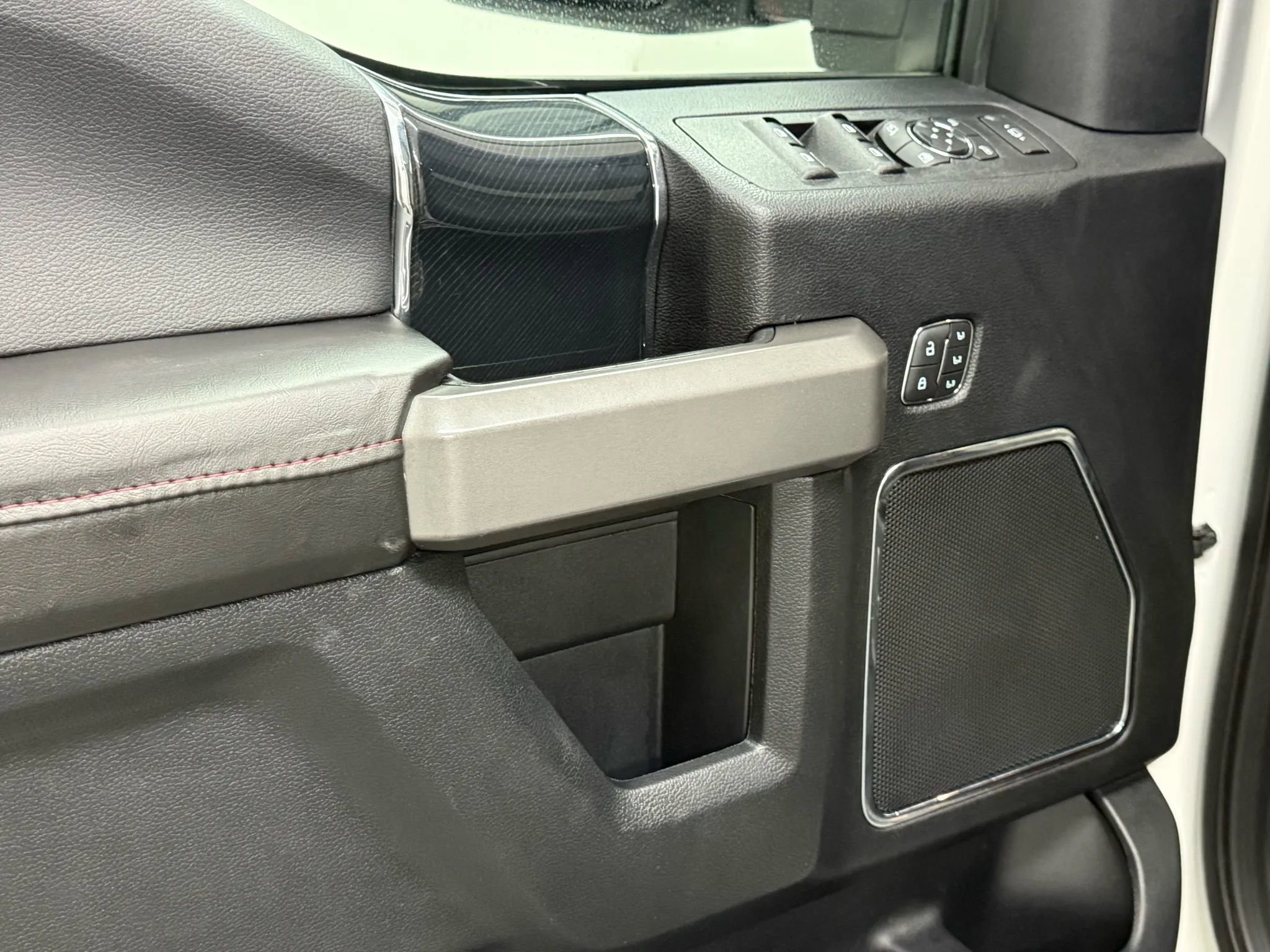 Used 2021 Ford F250 Platinum image 18