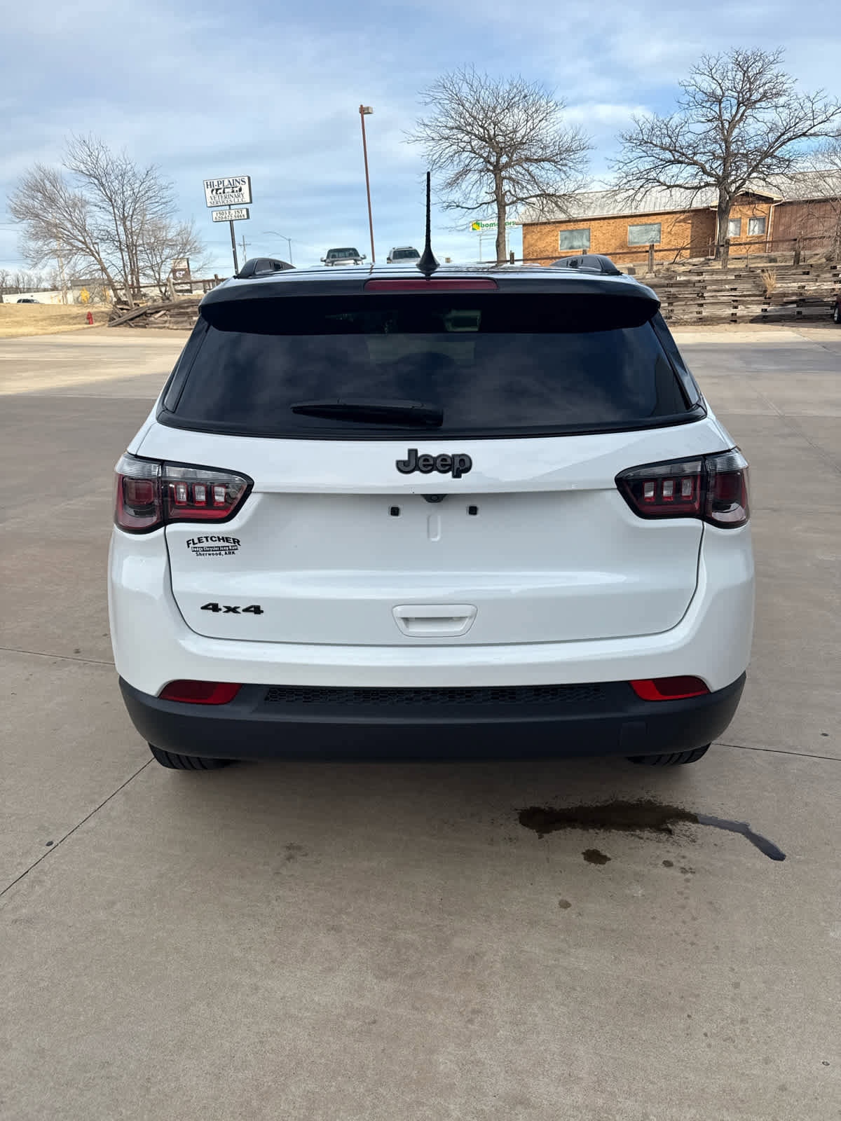 Used 2023 Jeep Compass Altitude image 9