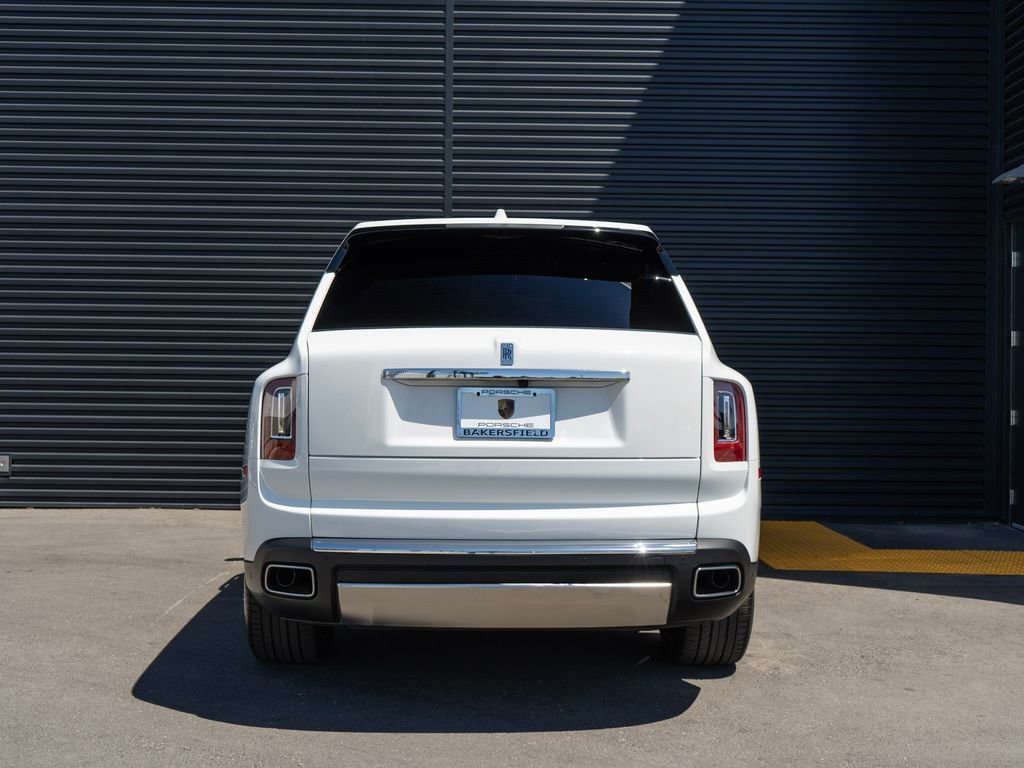 Used 2024 Rolls-Royce Cullinan AWD/4WD image 10
