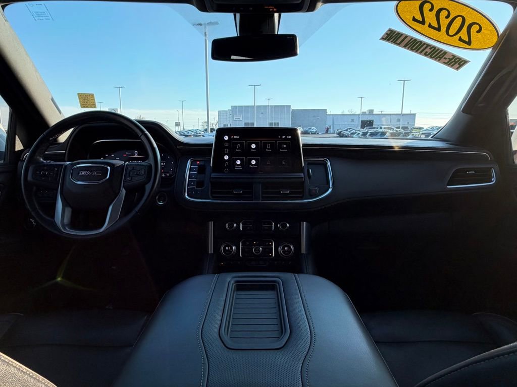 Used 2022 GMC Yukon XL SLT image 29