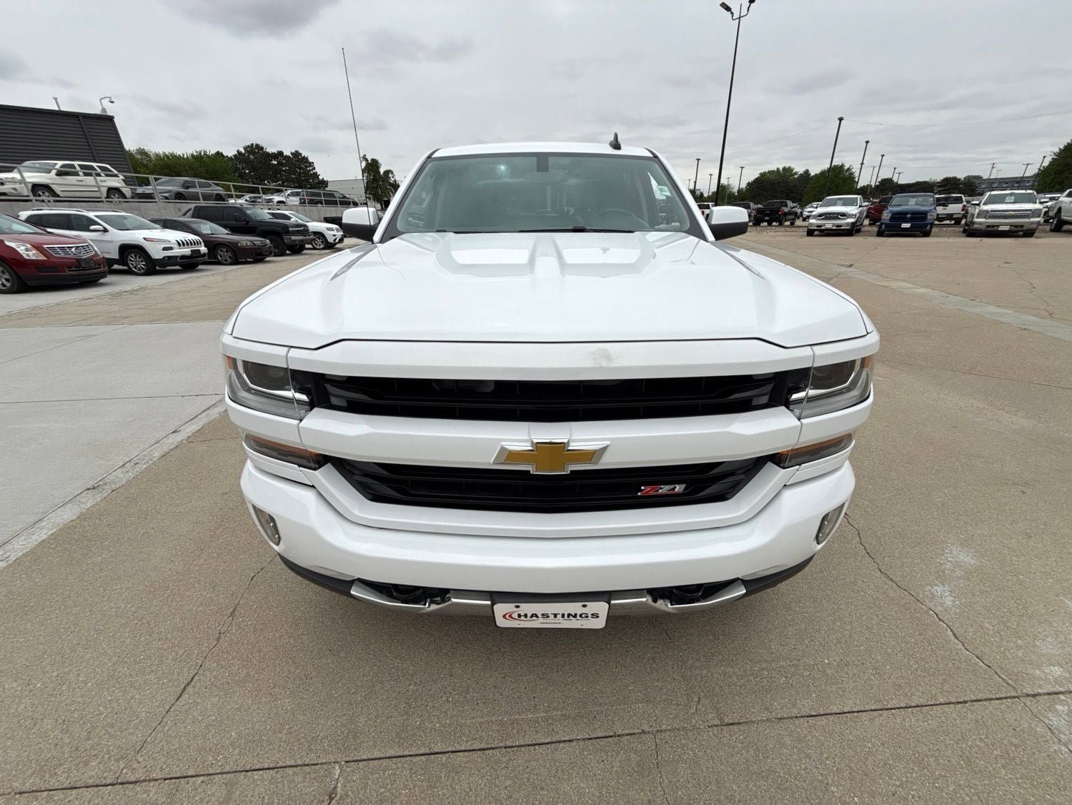 Used 2017 Chevrolet Silverado 1500 LT w/ All Star Edition AWD/4WD image 10