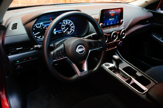 Certified 2024 Nissan Sentra SV FWD image 12