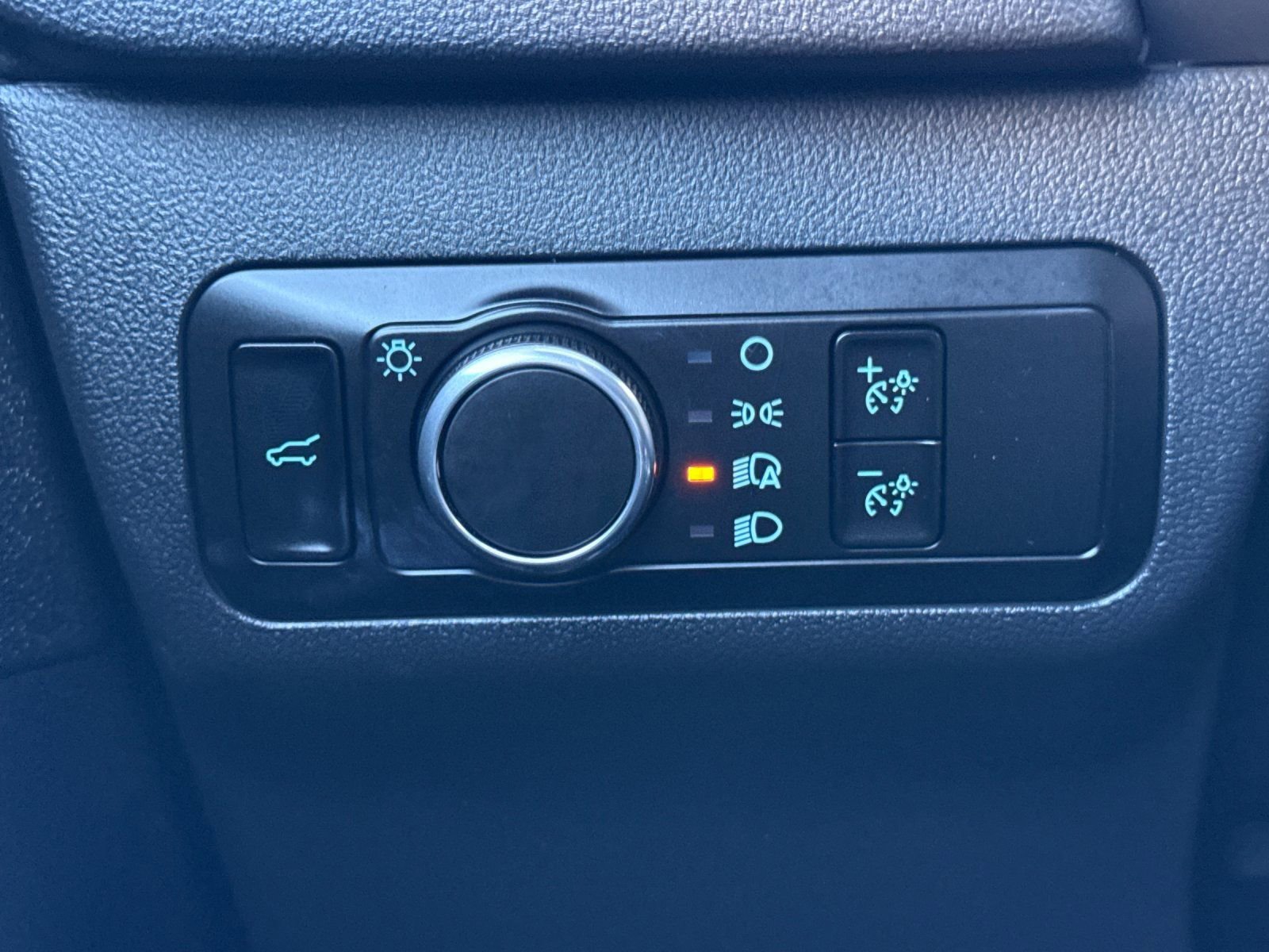 Used 2023 Ford Escape Active w/ Tech Pack #2 image 31