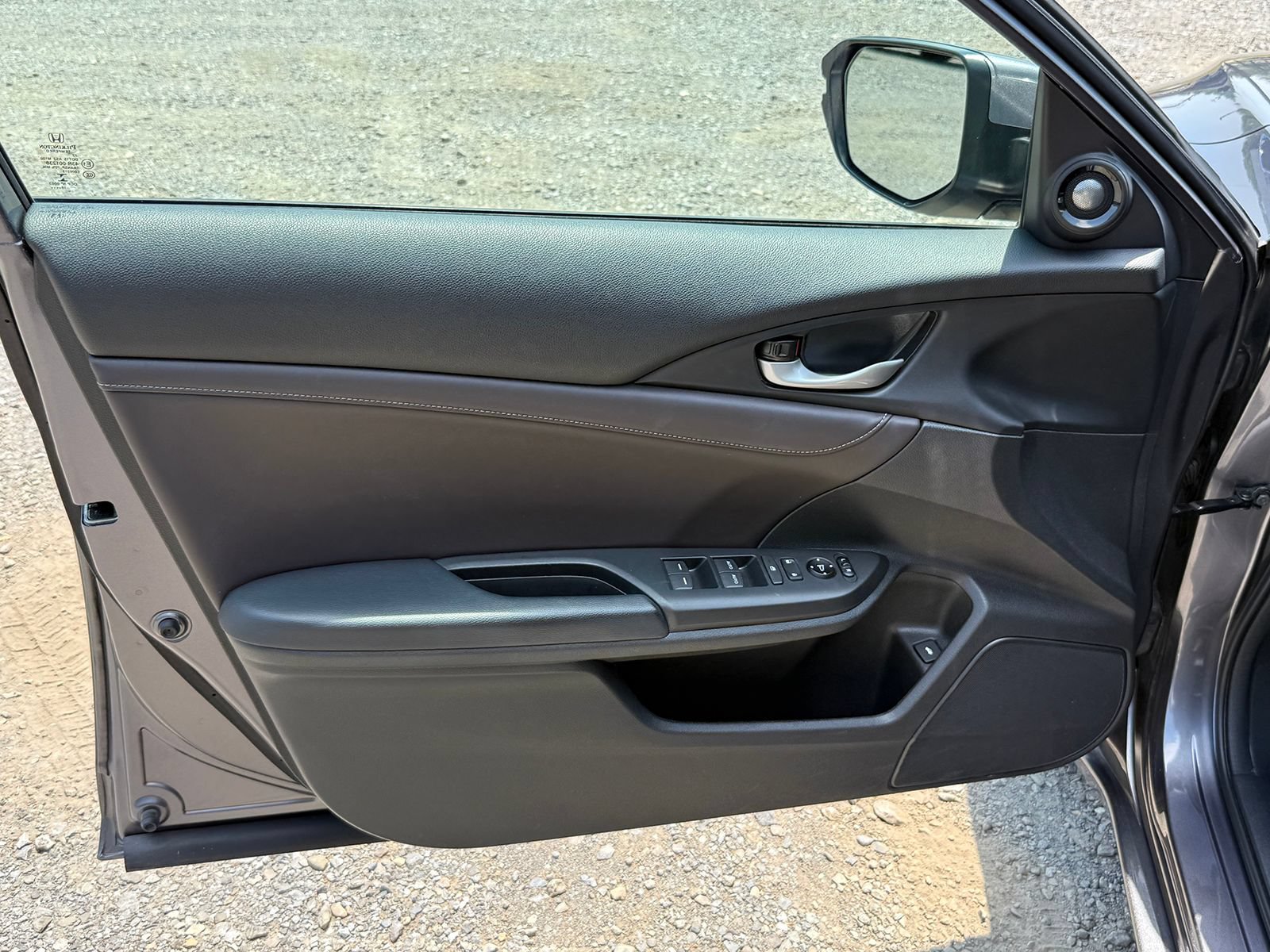 Used 2019 Honda Insight Touring image 13