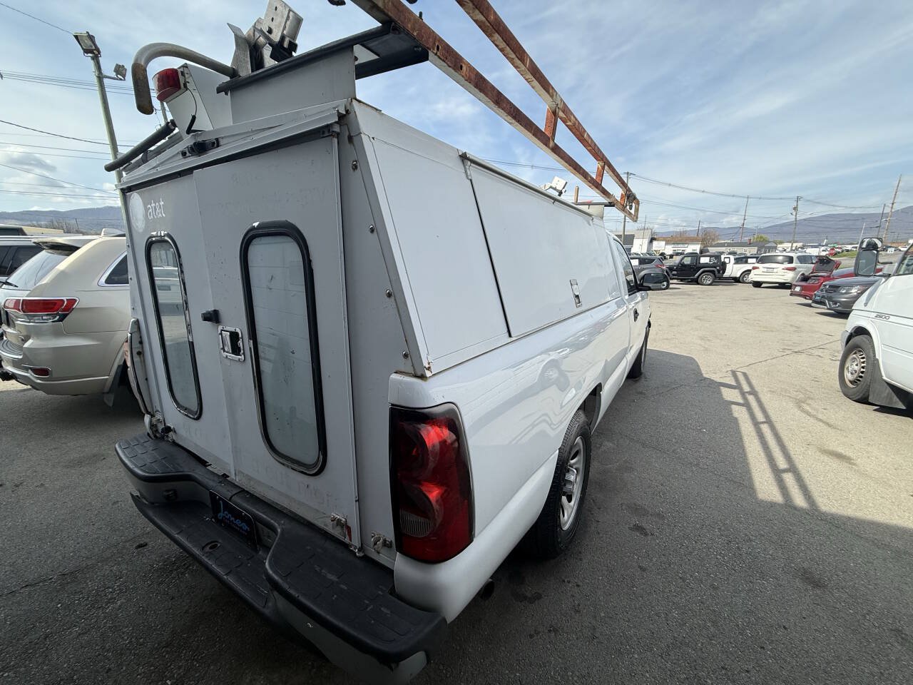 Used 2007 Chevrolet Silverado 1500 W/T RWD image 10