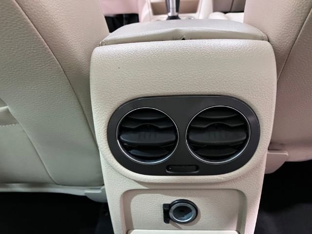 Used 2014 Volkswagen Tiguan SEL image 38