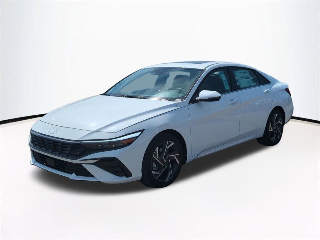 New 2026 Hyundai Elantra Limited image 9