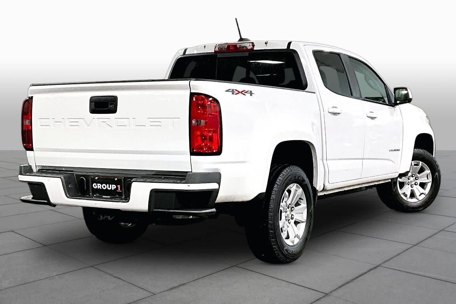 Used 2022 Chevrolet Colorado LT w/ LT Convenience Package AWD/4WD image 13
