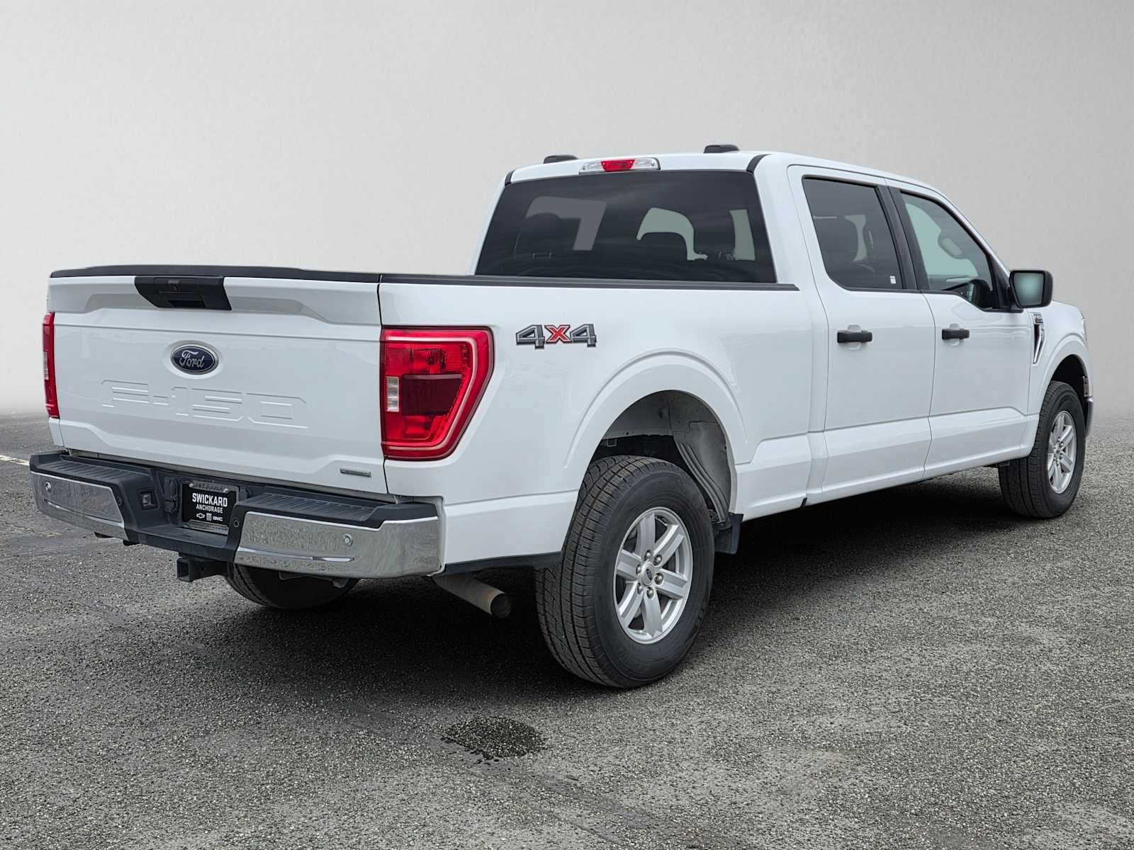 Used 2022 Ford F150 XLT w/ Equipment Group 301A Mid AWD/4WD image 3
