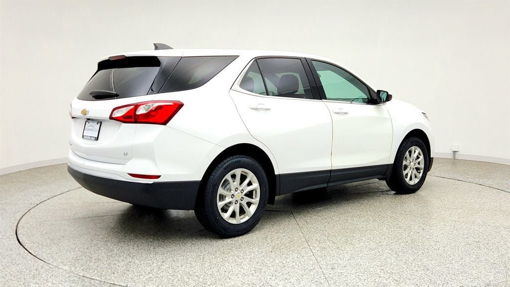 Used 2020 Chevrolet Equinox LT w/ Driver Convenience Package FWD image 5